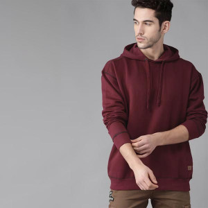 Men Maroon Solid Hooded Sweatshirt